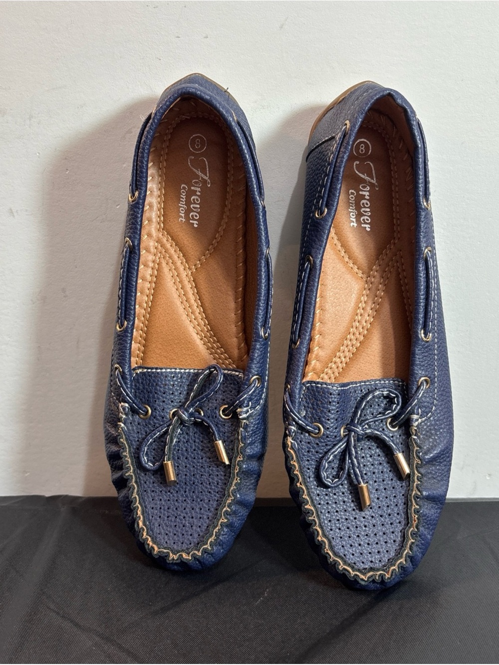 Forever Comfort Women's Navy Perforated Moccasin Loafers